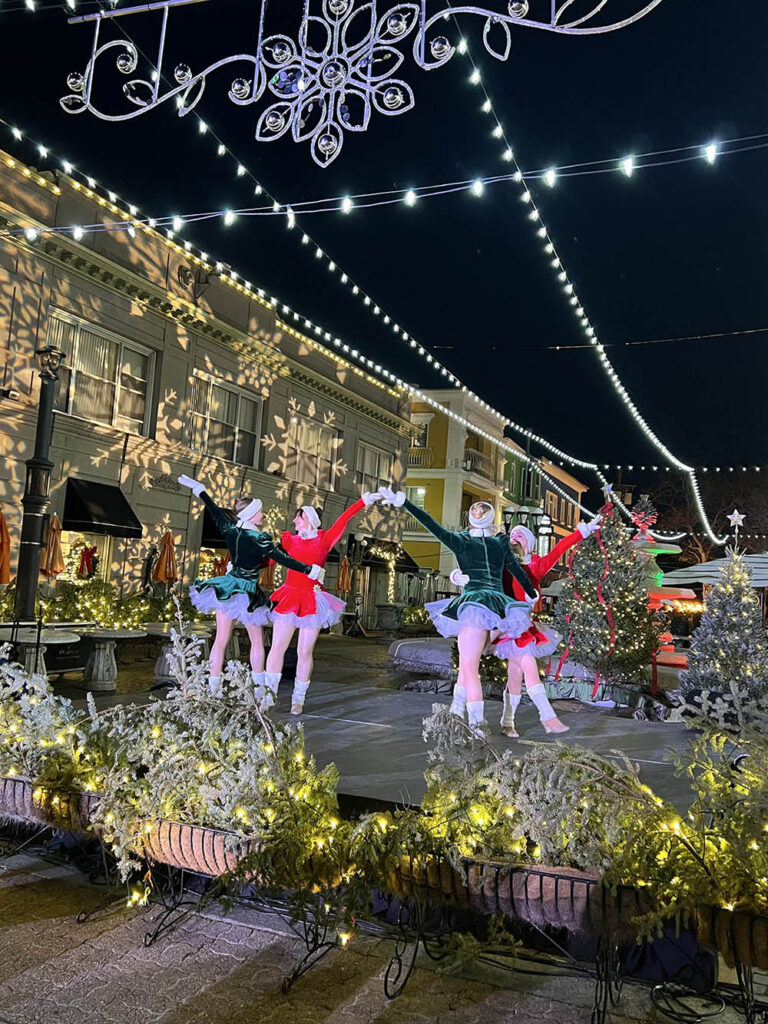 Christmas on the Hill, dancers, Federal Hill, Providence