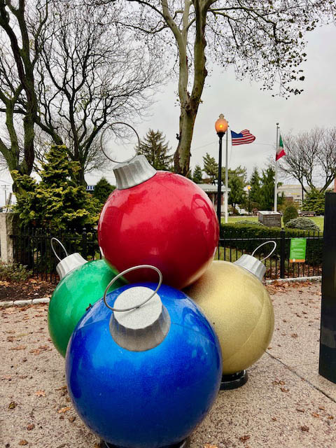 Christmas on the Hill, ornaments, Federal Hill, Providence