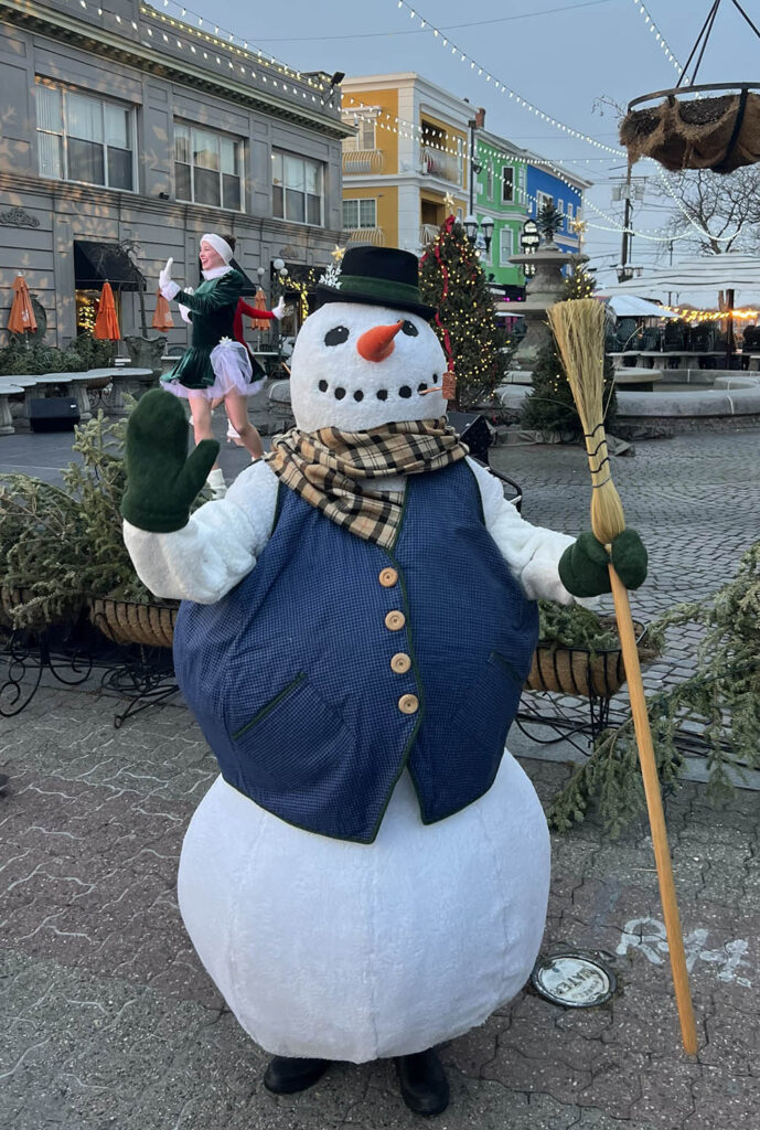 Christmas on the Hill, snowman, Federal Hill, Providence